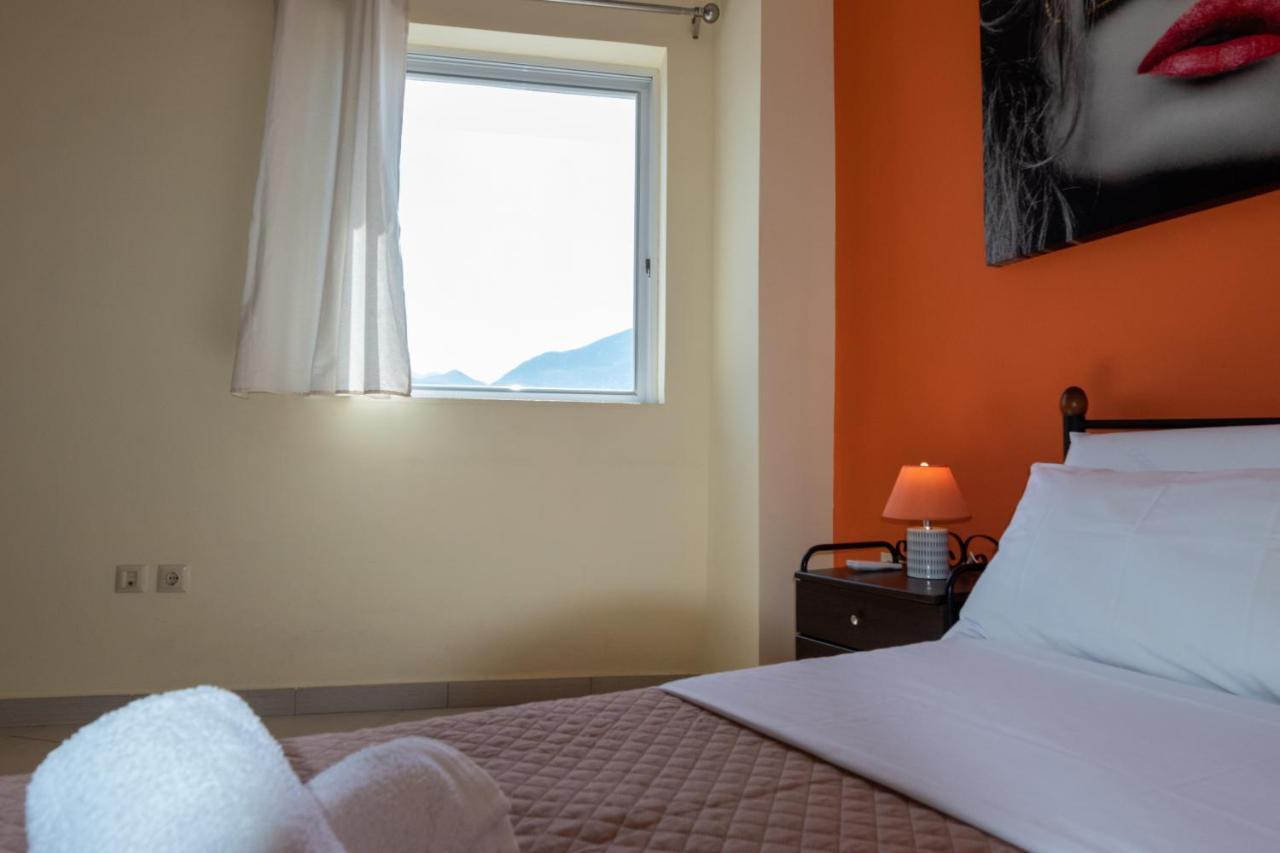 Kalamata Alex Apartments II Екстер'єр фото