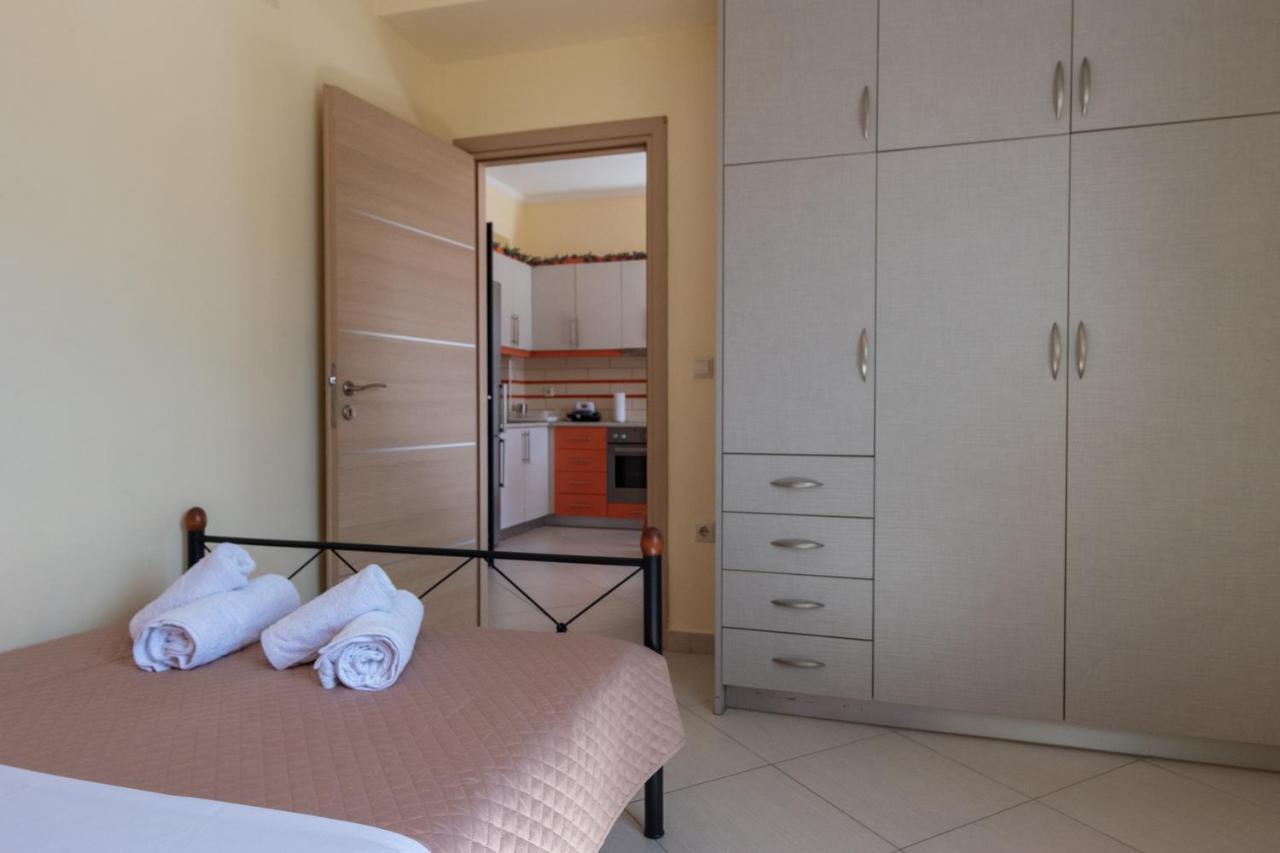 Kalamata Alex Apartments II Екстер'єр фото